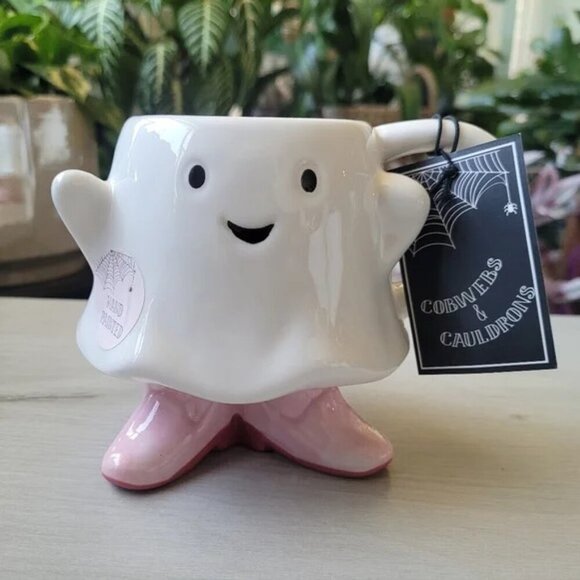 ✨NEW👻Cobwebs and Cauldrons Ghost with Pink Cowgirl Boots Mug🤠 - Picture 1 of 4